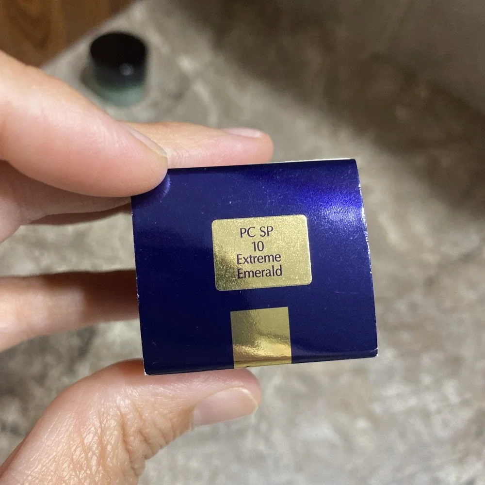 ESTEE LAUDER PURE COLOR STAY-ON‎ SHADOW PAINT - 10 EXTREME EMERALD - 0.17 OZ